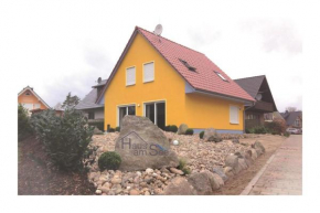 29 - Haus am See mit schöner Terrasse in Röbel/Müritz